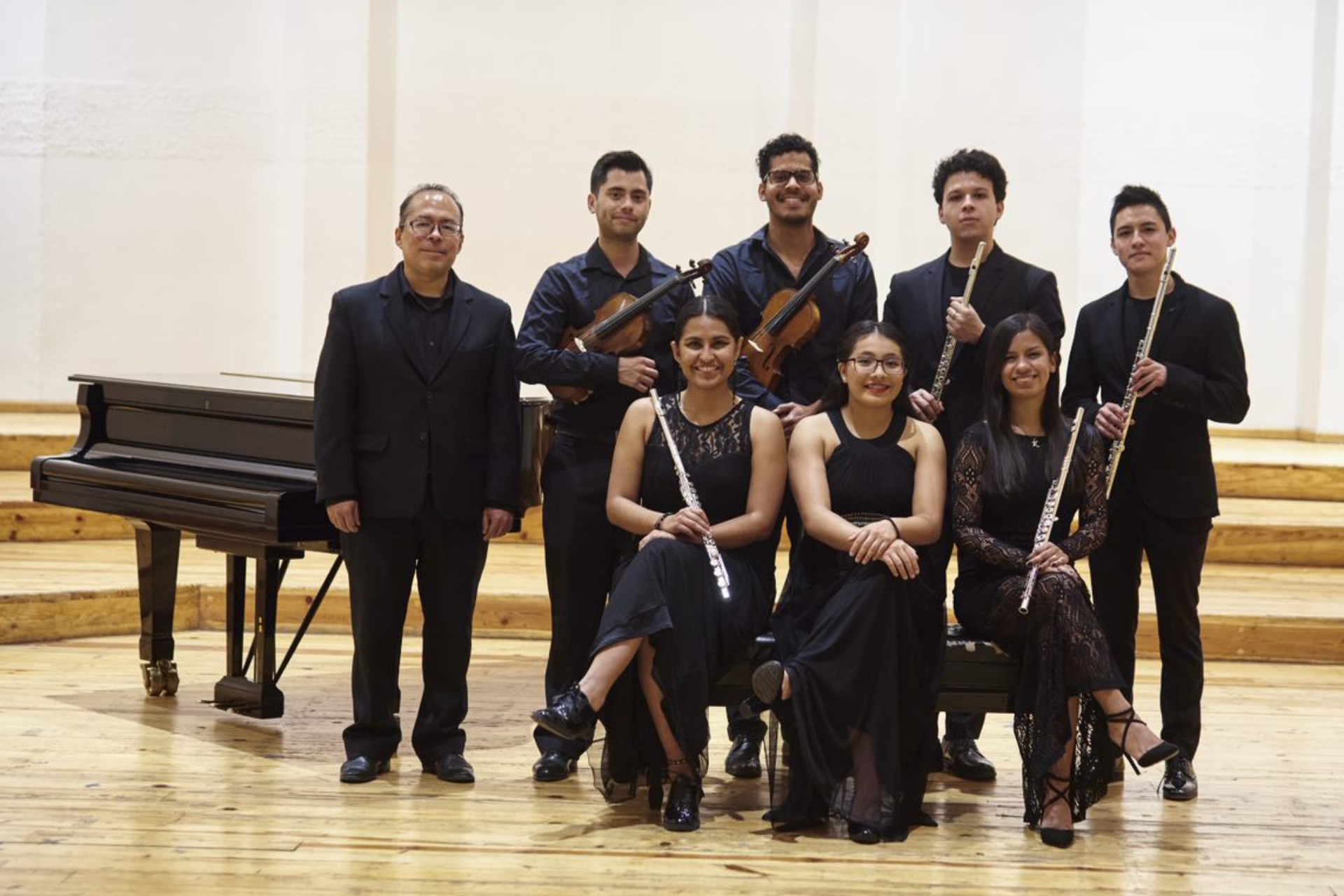 J&oacute;venes Talentos de la Ollin Yoliztli