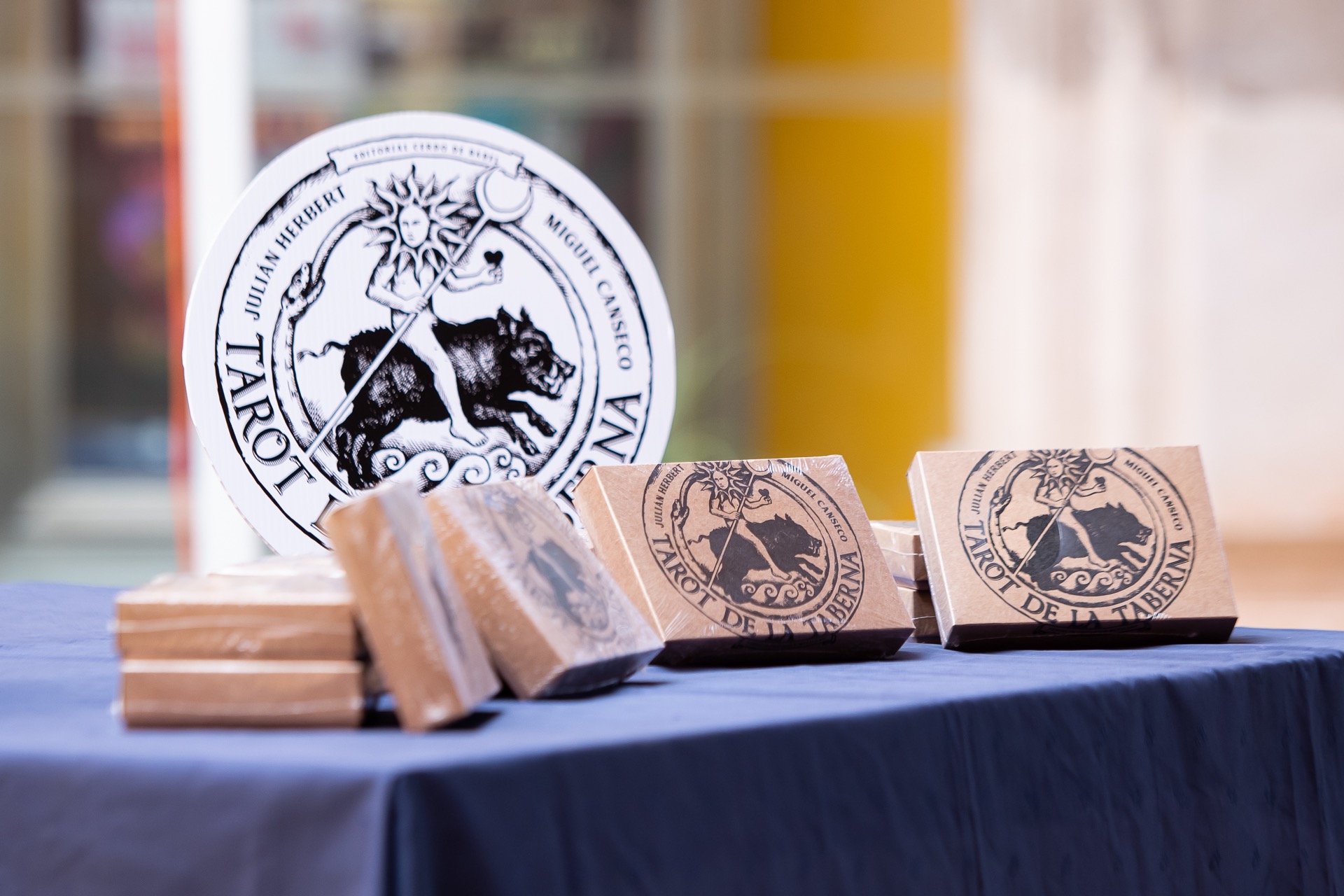 Una mancuerna entre poesía e ilustración enmarcada en el arte de interpretar.
 