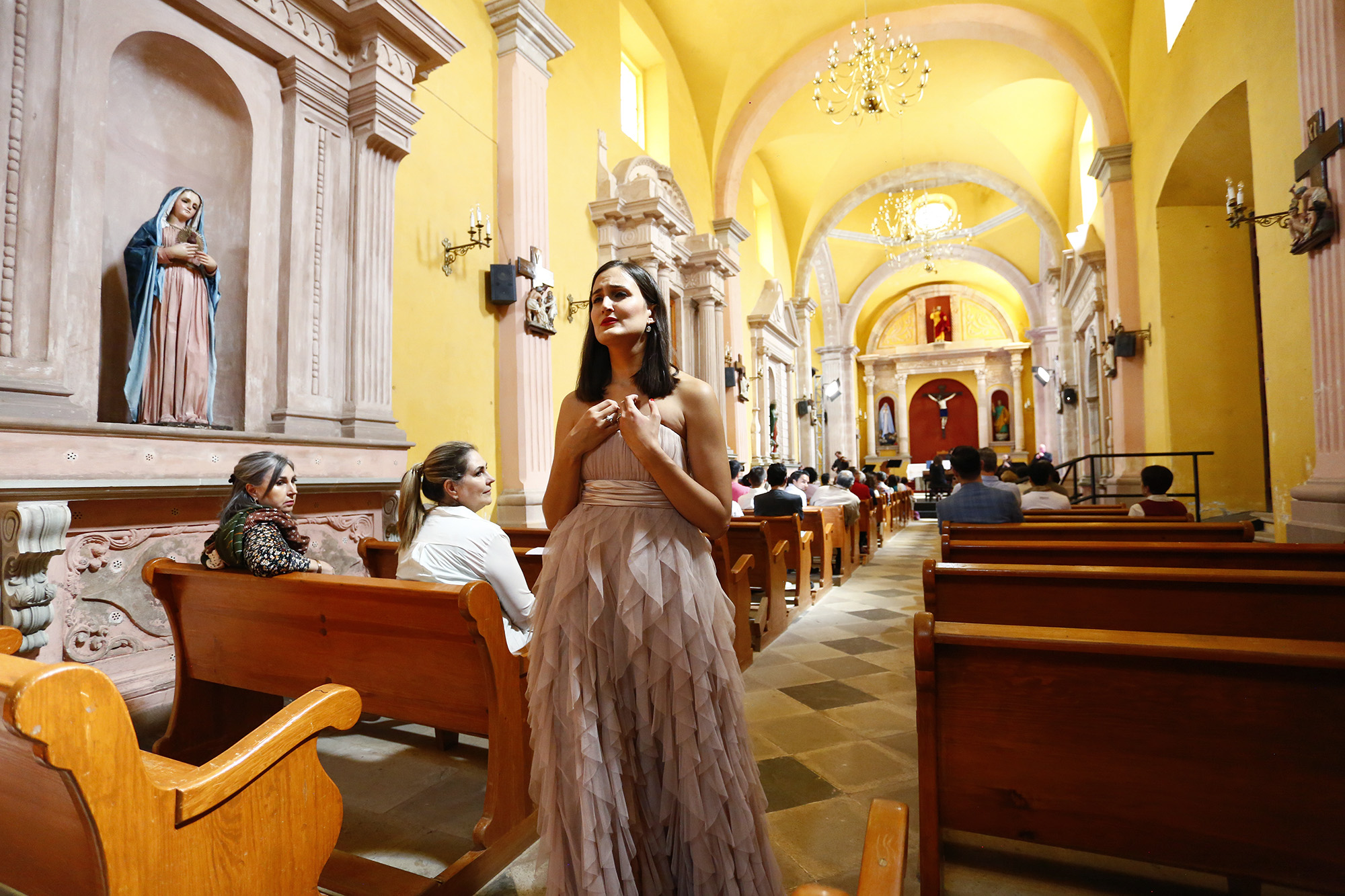 A Root y Harmonía del Parnàs detonan los sentimientos de los asistentes al 50 FIC